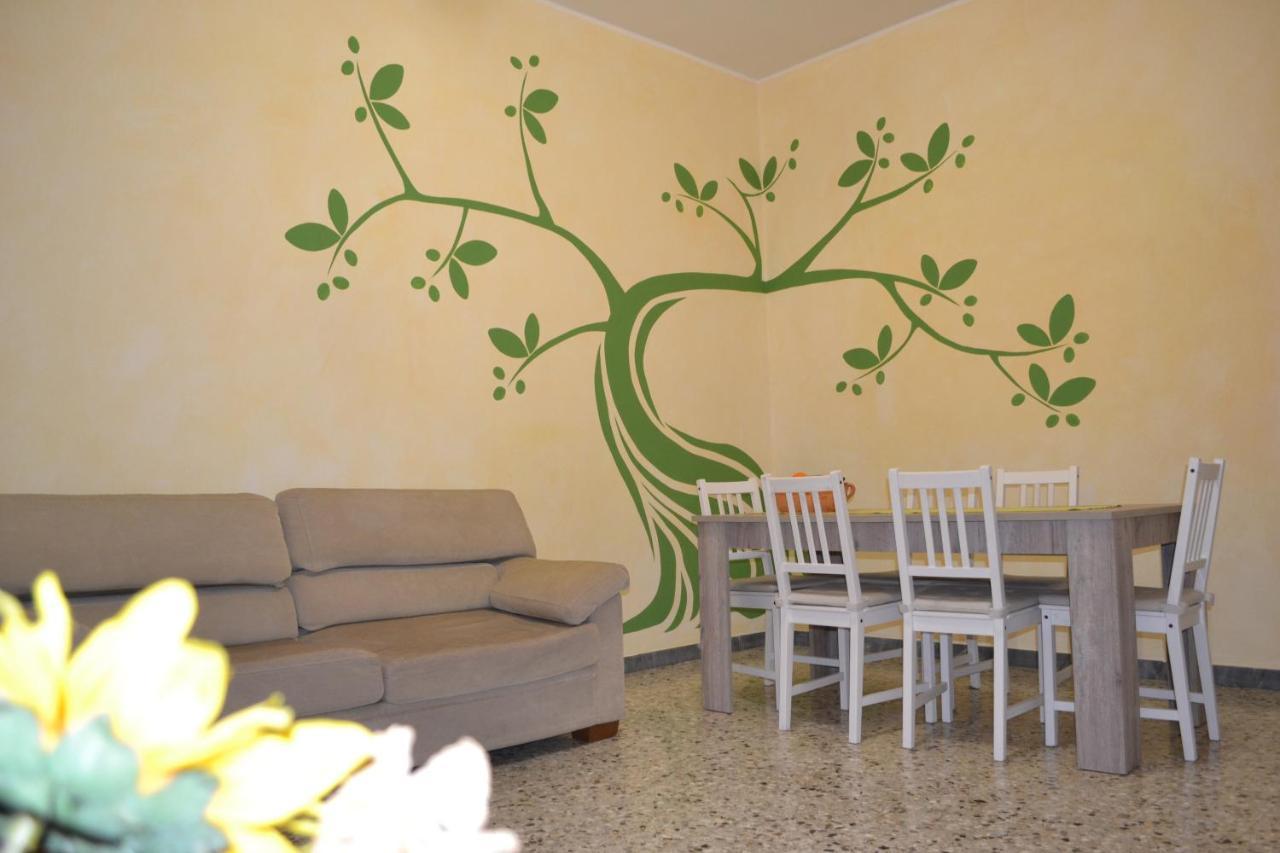 Casa Vacanze Raggio Di Sole Monopoli Villa Buitenkant foto